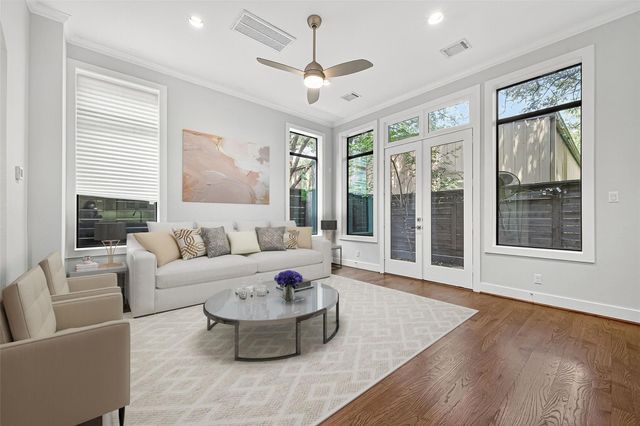 11012 Avenu Malkenu Avenue, Houston, TX 77043