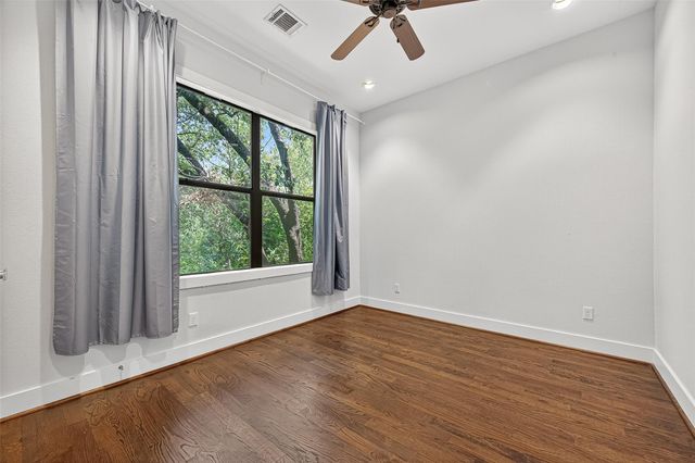 11012 Avenu Malkenu Avenue, Houston, TX 77043