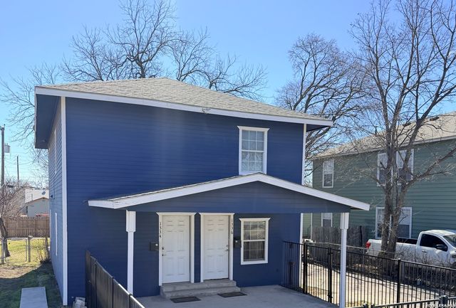 1334 W Ridgewood, San Antonio, TX 78201