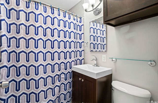 1334 W Ridgewood, San Antonio, TX 78201