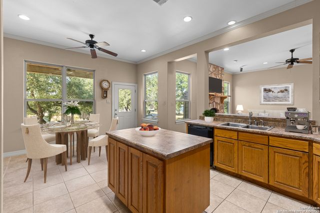 27423 Kentoaks, San Antonio, TX 78260