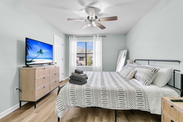 6247 Lucille Drive D, North Charleston, SC 29406