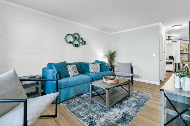 6247 Lucille Drive D, North Charleston, SC 29406