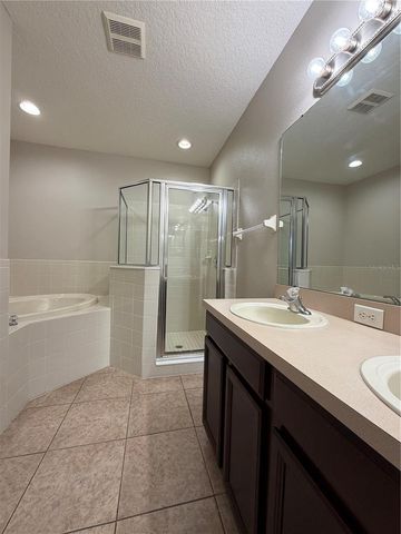 1144 ANDREW AVILES CIRCLE, Tampa, FL 33619