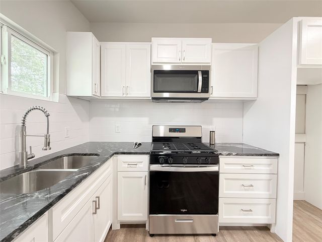 1303 N Galloway Avenue, Mesquite, TX 75149