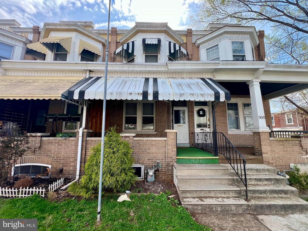 502 BUTTONWOOD ST, Norristown, PA 19401