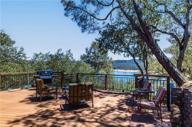 2743 Lookout Loop, Bradley, CA 93426