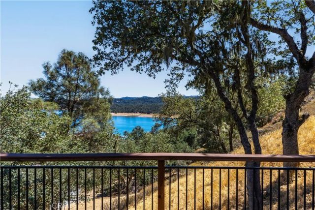 2743 Lookout Loop, Bradley, CA 93426