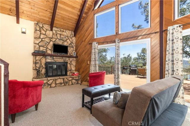 2743 Lookout Loop, Bradley, CA 93426