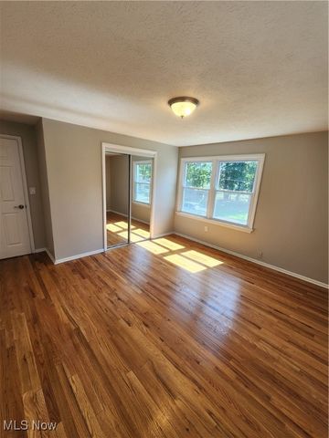 35821 Meyer Avenue, Eastlake, OH 44095