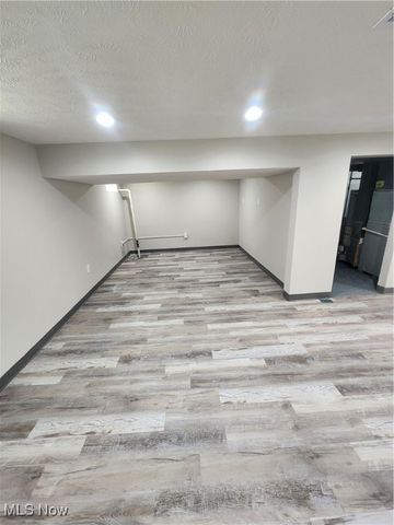 35821 Meyer Avenue, Eastlake, OH 44095