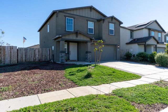 408 RICE Way, Los Banos, CA 93635