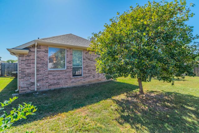 2217 Lorrie Lane, Weatherford, TX 76087