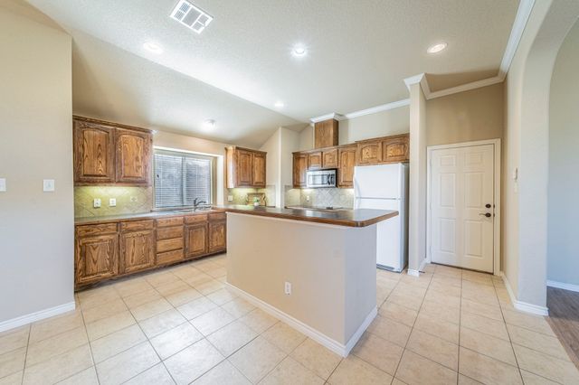 2217 Lorrie Lane, Weatherford, TX 76087