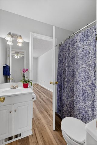 6248 Lucille Drive Unit 15-F, North Charleston, SC 29406