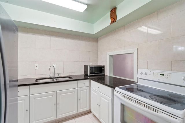 2868 N POWERS DRIVE 177, Orlando, FL 32818