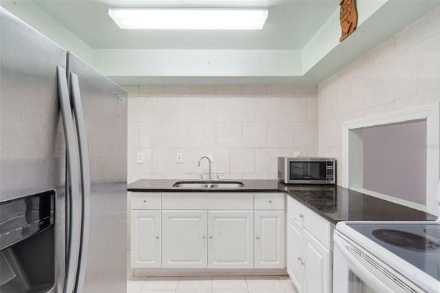 2868 N POWERS DRIVE 177, Orlando, FL 32818