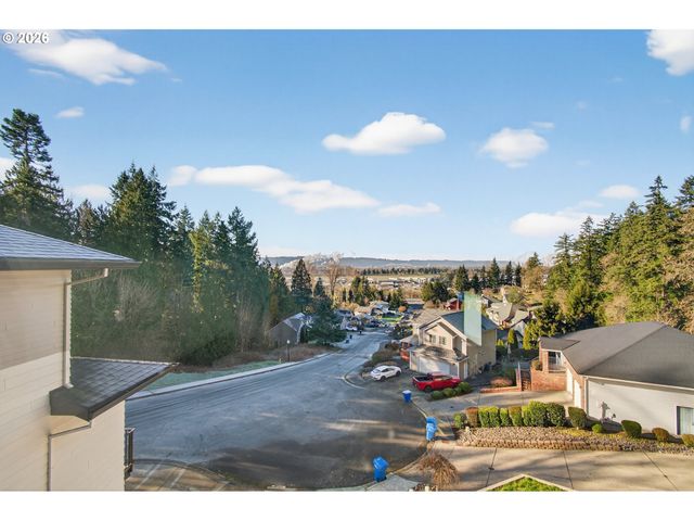 133 CEDAR FALLS Dr, Kelso, WA 98626