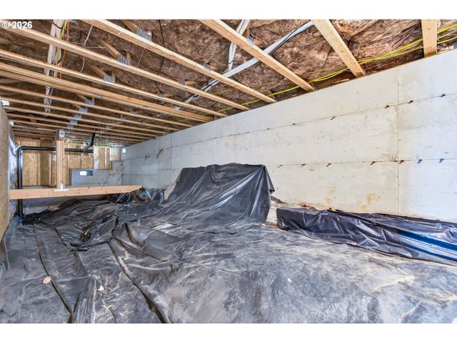 133 CEDAR FALLS Dr, Kelso, WA 98626