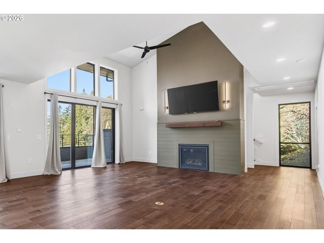 133 CEDAR FALLS Dr, Kelso, WA 98626