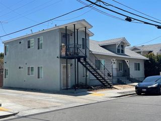 527 Dewey Street, San Diego, CA 92113