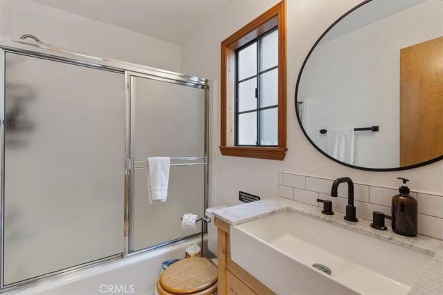 612 Sunderland Court, Lake Arrowhead, CA 92352
