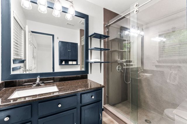 7324 Oakland Lane, North Richland Hills, TX 76180