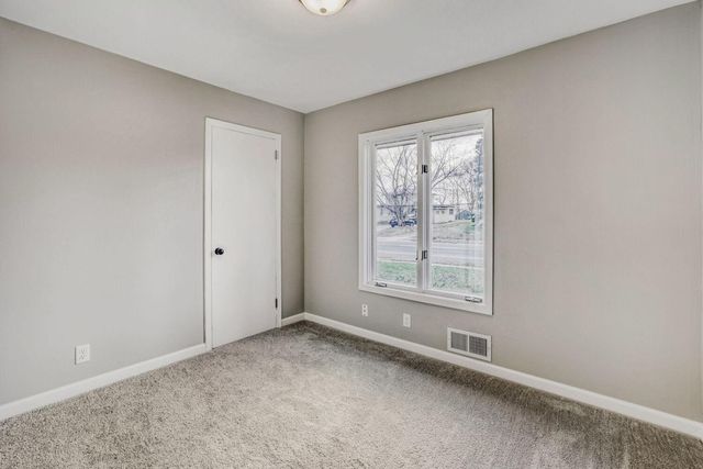 7556 Noble Avenue N, Brooklyn Park, MN 55443