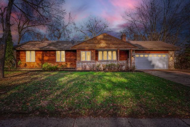 7556 Noble Avenue N, Brooklyn Park, MN 55443