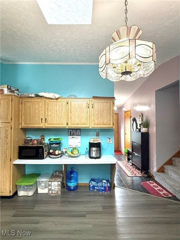 9 Willow Way, Canfield, OH 44406