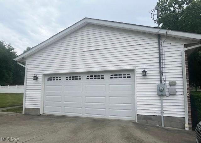 9 Willow Way, Canfield, OH 44406