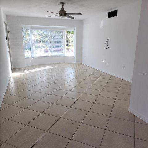 3925 OMEGA LANE, Sarasota, FL 34235