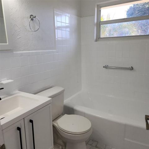 3925 OMEGA LANE, Sarasota, FL 34235