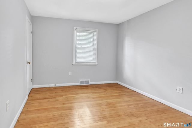242 Marshall Lane, Derby, CT 06418
