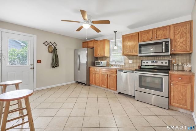242 Marshall Lane, Derby, CT 06418