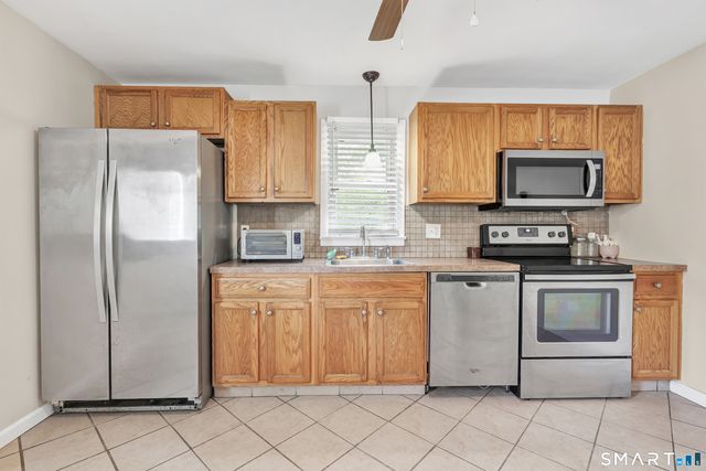 242 Marshall Lane, Derby, CT 06418
