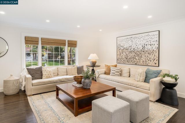 173 Belgian Dr, Danville, CA 94526