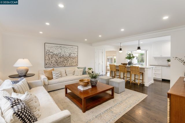 173 Belgian Dr, Danville, CA 94526