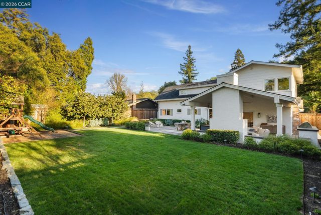 173 Belgian Dr, Danville, CA 94526