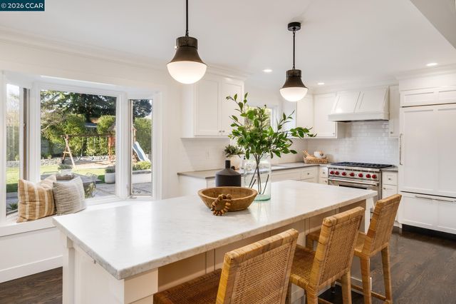 173 Belgian Dr, Danville, CA 94526