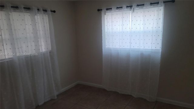 1860 N Seacrest Blvd A, Boynton Beach, FL 33435