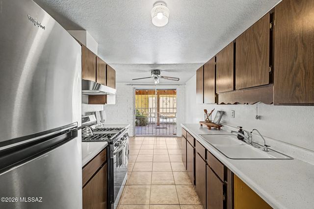 352 W Marcus Drive, Tucson, AZ 85756