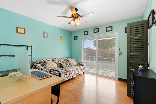 3205 W Cypress Avenue, Visalia, CA 93277