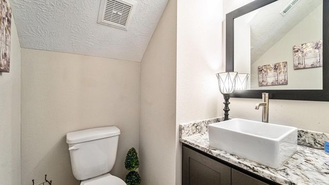 16215 Cairngorm Avenue, Houston, TX 77095