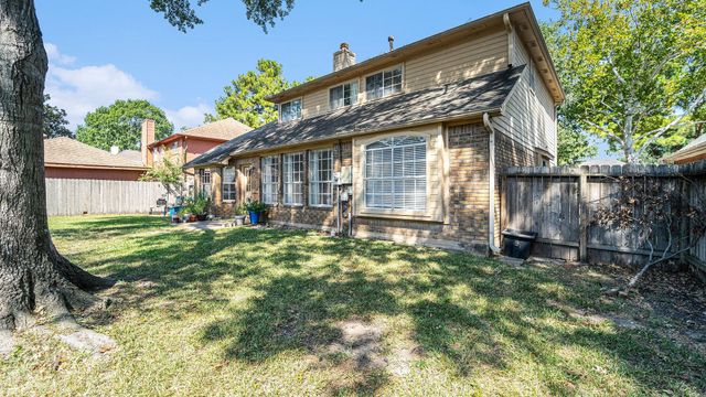 16215 Cairngorm Avenue, Houston, TX 77095