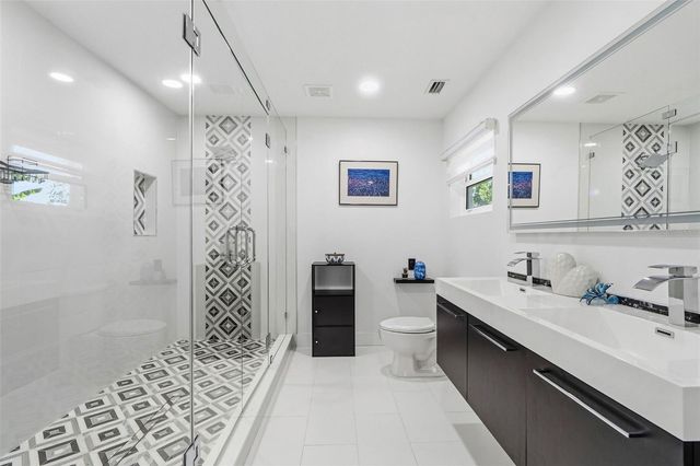 6228 7TH AVENUE N, St Petersburg, FL 33710