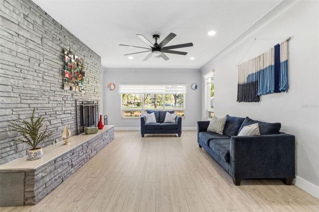 6228 7TH AVENUE N, St Petersburg, FL 33710