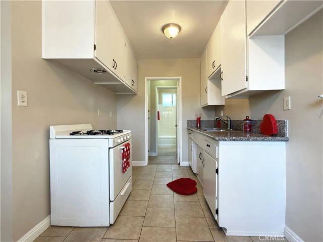 3622 E 11th, Long Beach, CA 90804