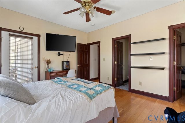 101 N Lake Dr, Hartfield, VA 23071