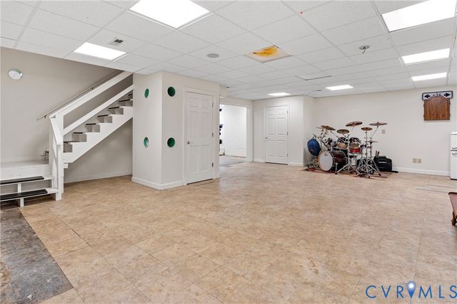 101 N Lake Dr, Hartfield, VA 23071